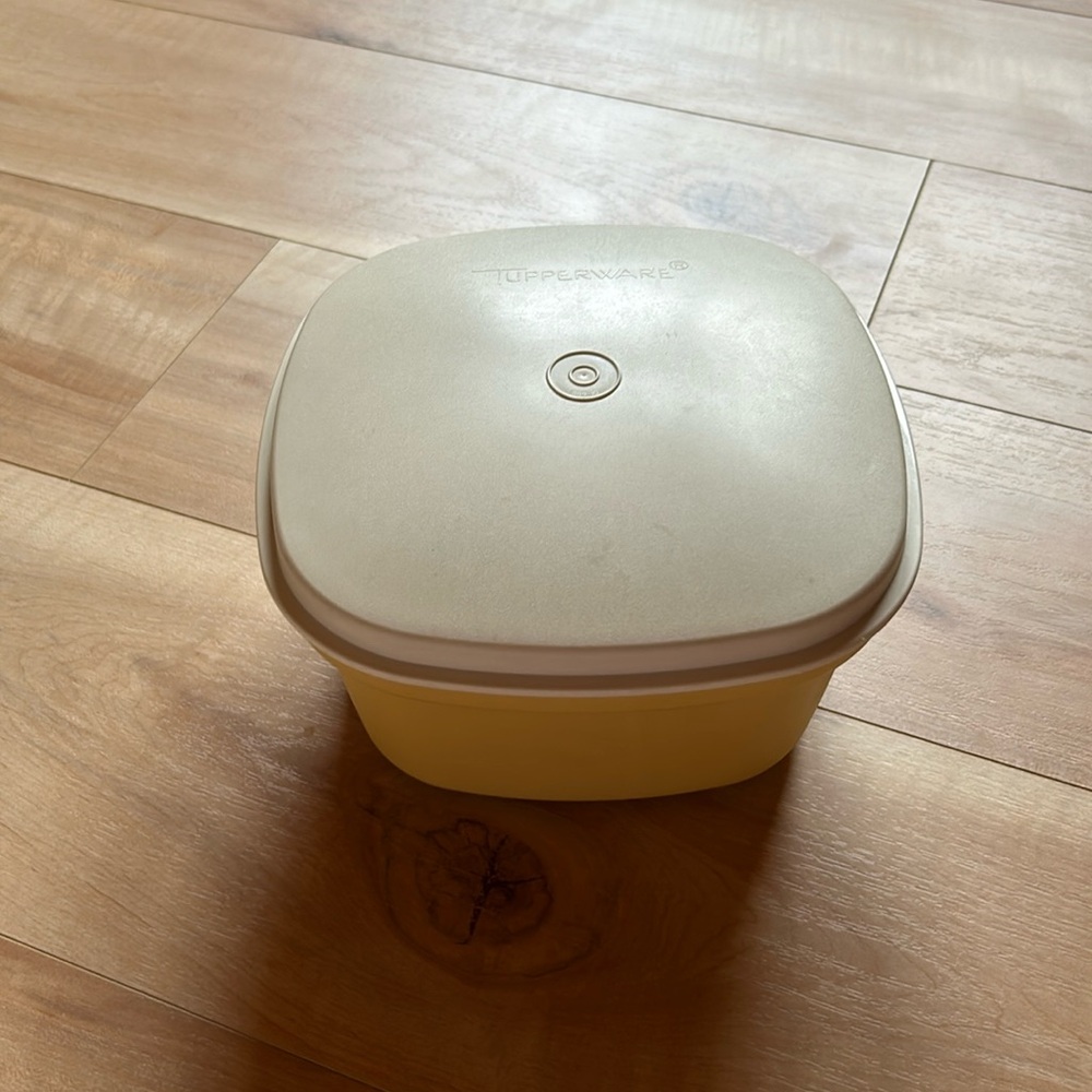 ✨Vintage✨ Tupperware 3 Piece Steamer